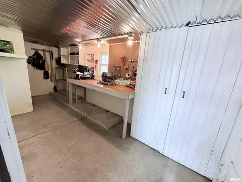 Other - 24700 E Lakeview Dr, Canton, IL 61520 photo 13 of 14