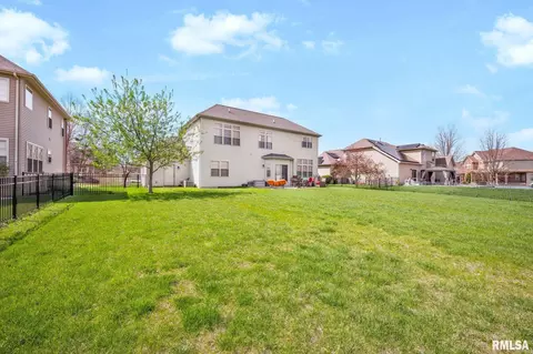 11016 N Moonstone Ct, Dunlap, IL 61525 photo 7