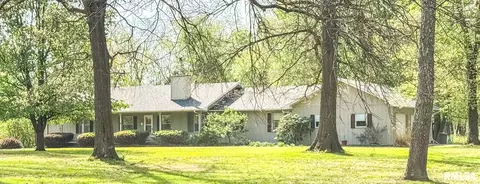 15789 Corinth Rd, Marion, IL 62959