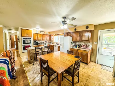Kitchen - 15789 Corinth Rd, Marion, IL 62959 photo 1 of 1