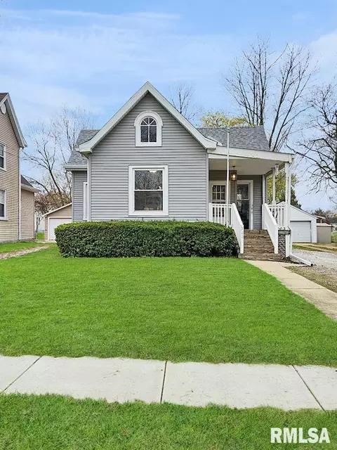 311 S Santa Fe Ave, Princeville, IL 61559