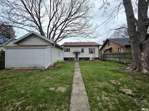 Exterior - 718 E Behrends Ave, Peoria, IL 61603 photo 10 of 10