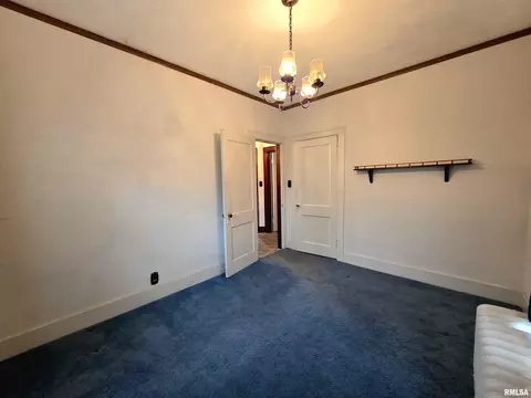 Bedroom - 718 E Behrends Ave, Peoria, IL 61603 photo 5 of 8