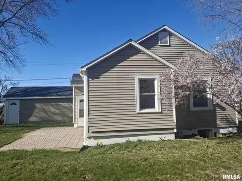 Exterior - 515 Walnut St, Varna, IL 61375 photo 5 of 5