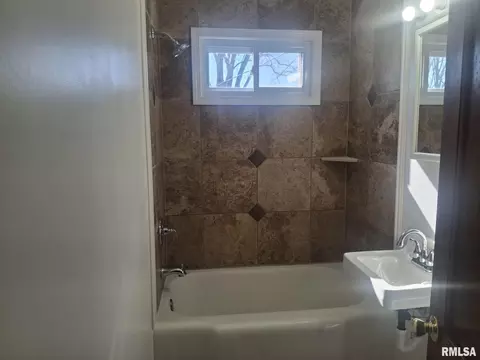 Bath - 515 Walnut St, Varna, IL 61375 photo 1 of 4