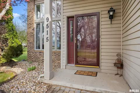 Exterior - 9515 W Littlefield Dr, Mapleton, IL 61547 photo 4 of 10