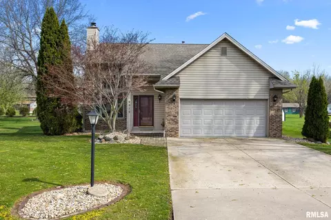 9515 W Littlefield Dr, Mapleton, IL 61547