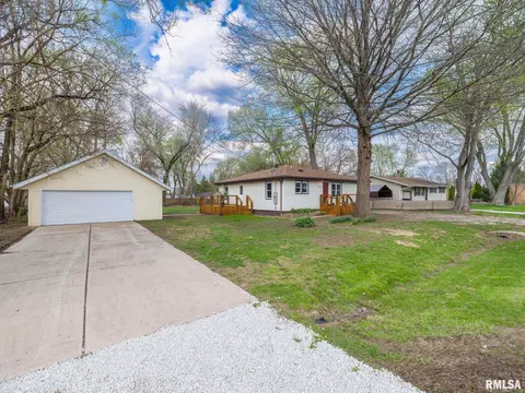6517 W Lamoine St, Peoria, IL 61604
