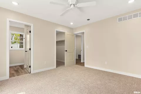 Bedroom - 350 E 4th St, El Paso, IL 61738 photo 2 of 9