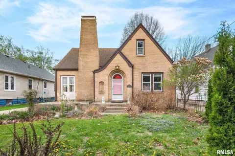 2020 W Ayres Ave, West Peoria, IL 61604