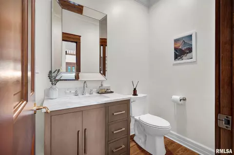 Bath - 12803 N Georgetowne Rd, Dunlap, IL 61525 photo 1 of 10