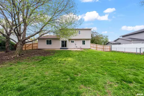 Exterior - 105 Colchester Dr, Normal, IL 61761 photo 9 of 9