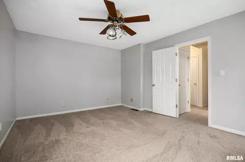 Bedroom - 9909 W Buckhaven Ct, Mapleton, IL 61547 photo 8 of 11