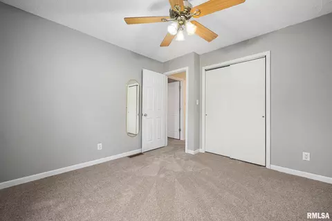 Bedroom - 9909 W Buckhaven Ct, Mapleton, IL 61547 photo 3 of 11