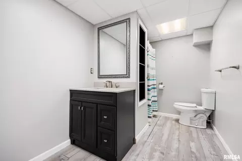 Bath - 9909 W Buckhaven Ct, Mapleton, IL 61547 photo 4 of 4