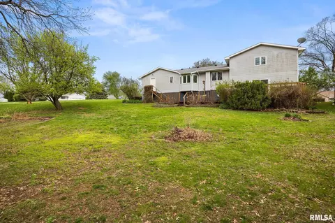 Exterior - 9909 W Buckhaven Ct, Mapleton, IL 61547 photo 9 of 9