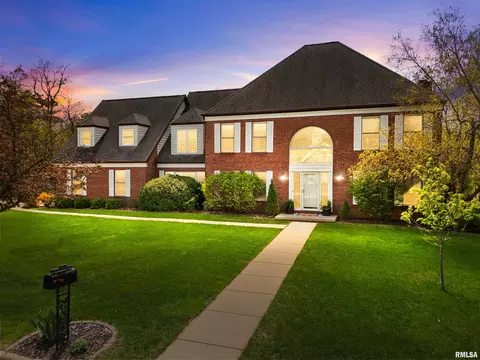 302 E Morningside Dr, Peoria, IL 61614