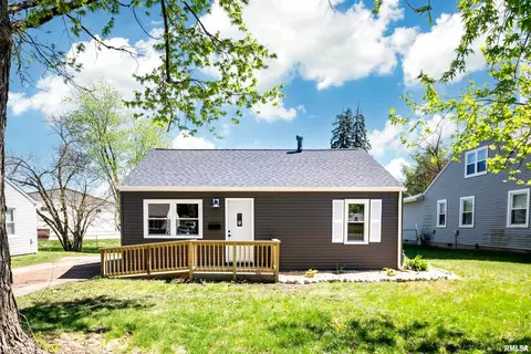 332 S Carol Ave, Morton, IL 61550