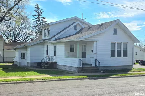 1208 E Division Ave, Peoria Heights, IL 61616