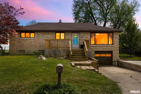 304 W Madison St, Tremont, IL 61568