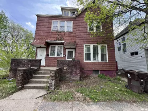 400 W Armstrong Ave, Peoria, IL 61603