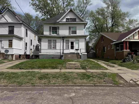 1826 N California Ave, Peoria, IL 61603