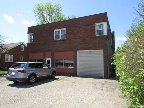 1320 N Main St, Canton, IL 61520