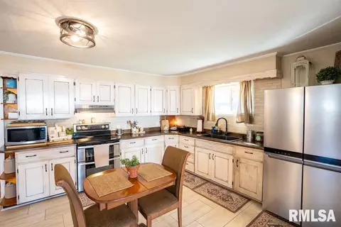 Kitchen - 516 S 8th St, Herrin, IL 62948 photo 2 of 4