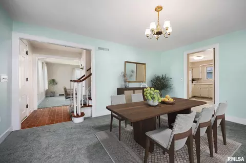 Dining - 805 Edward St, Henry, IL 61537 photo 1 of 1
