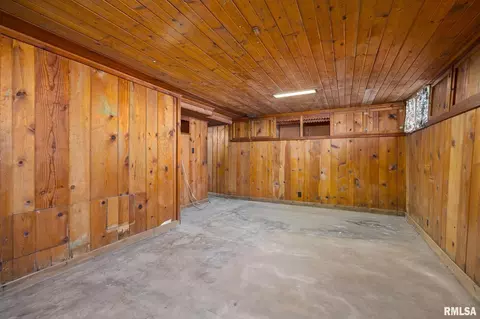 Other - 805 Edward St, Henry, IL 61537 photo 10 of 10