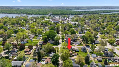 View/Area - 805 Edward St, Henry, IL 61537 photo 7 of 7