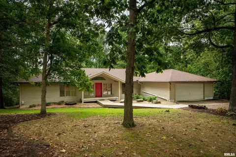 103 Loblolly Ln, Carbondale, IL 62902