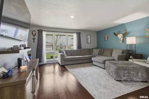 Other - 865 E Franklin St, Macomb, IL 61455 photo 1 of 9