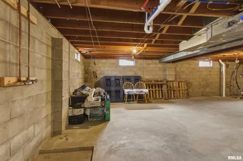 Other - 865 E Franklin St, Macomb, IL 61455 photo 6 of 9