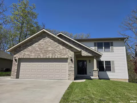 7289 N Whippoorwill Ln, Peoria, IL 61614