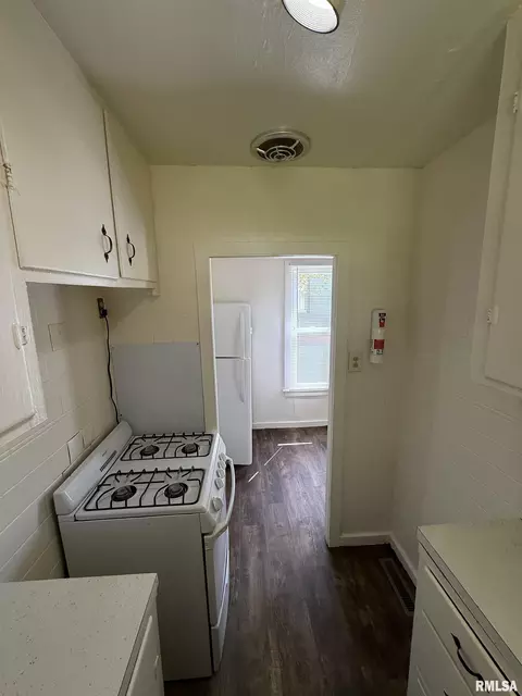 Kitchen - 322 E Franklin St, Macomb, IL 61455 photo 2 of 2