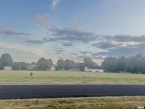lot83 N Hurff Dr, Elmwood, IL 61529