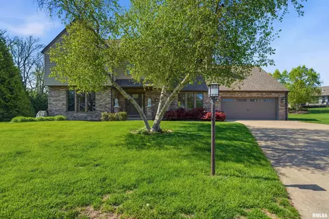 1115 Tottenham Ct, Washington, IL 61571