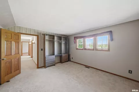 Bedroom - 1115 Tottenham Ct, Washington, IL 61571 photo 15 of 16