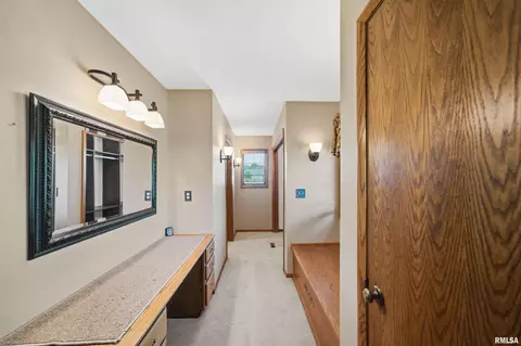 Entry Way - 1115 Tottenham Ct, Washington, IL 61571 photo 3 of 3