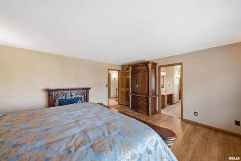 Bedroom - 1115 Tottenham Ct, Washington, IL 61571 photo 4 of 16