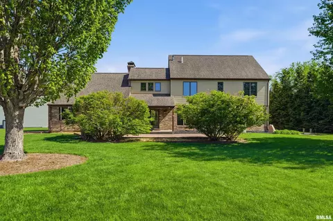 Exterior - 1115 Tottenham Ct, Washington, IL 61571 photo 7 of 12