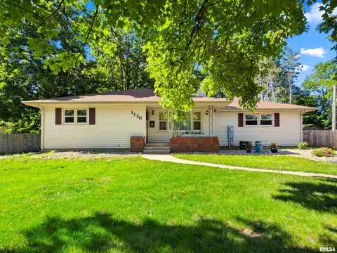 1130 W Sunnyside St, Chillicothe, IL 61523