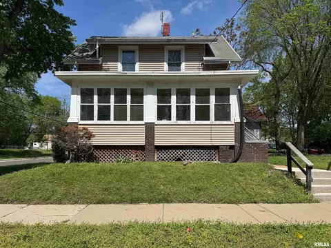 1501 NE Madison Ave, Peoria, IL 61603