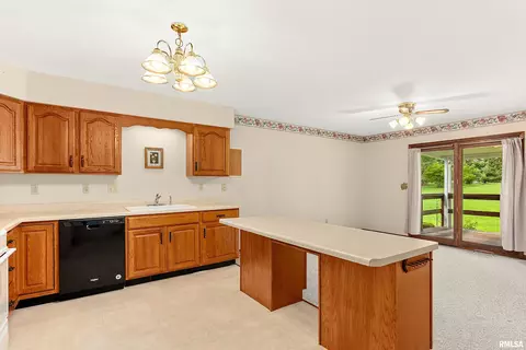 Kitchen - 1683 E Myrtle St, Canton, IL 61520 photo 1 of 4