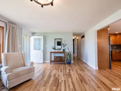 Other - 1128 W Progress St, Metamora, IL 61548 photo 5 of 10