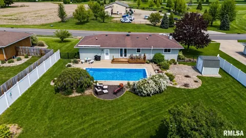 Other - 1128 W Progress St, Metamora, IL 61548 photo 1 of 10