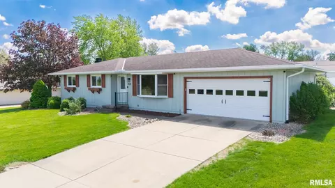 Other - 1128 W Progress St, Metamora, IL 61548 photo 2 of 10