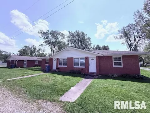 203 W Logan St, De Soto, IL 62924