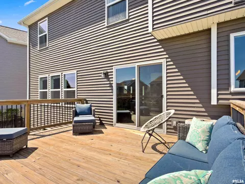 Exterior - 11316 N Chesapeake Ln, Dunlap, IL 61525 photo 4 of 8